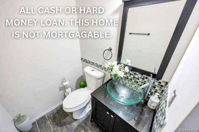 55 W Greentree Drive, Medford, NY 11763