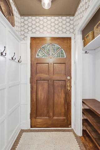 5225 Interlachen Boulevard, Edina, MN 55436