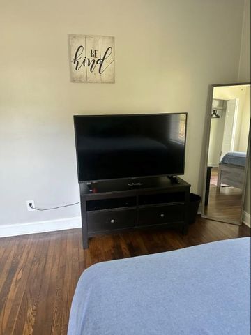 107 Dogwood Drive, Marietta, GA 30068