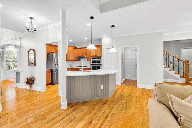 127 Woodbury Lane, Canton, GA 30114