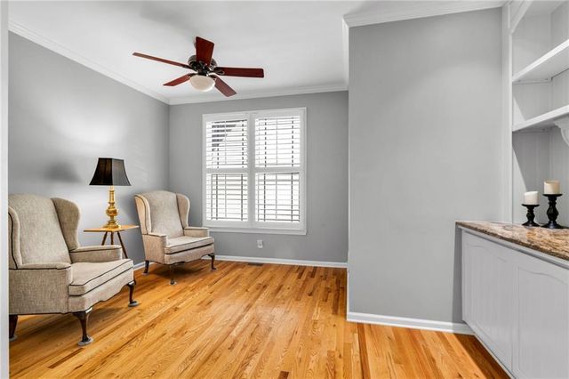 127 Woodbury Lane, Canton, GA 30114