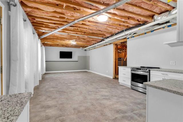 127 Woodbury Lane, Canton, GA 30114