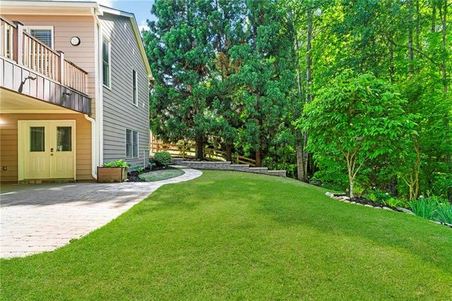 127 Woodbury Lane, Canton, GA 30114