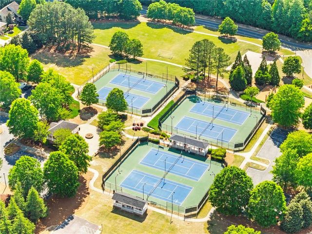 127 Woodbury Lane, Canton, GA 30114