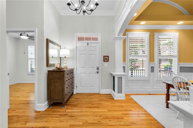 127 Woodbury Lane, Canton, GA 30114