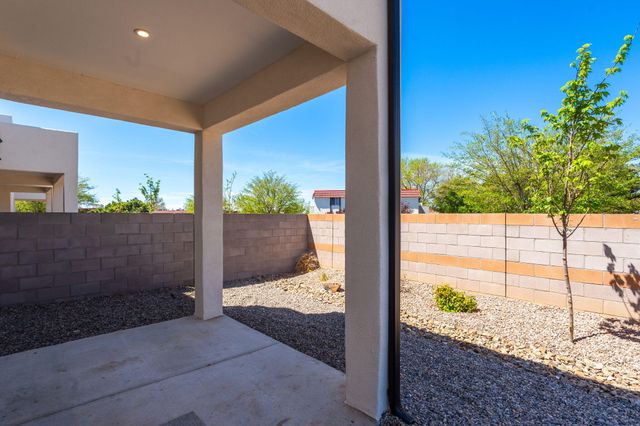 4404 Wymont Circle NE, Albuquerque, NM 87109
