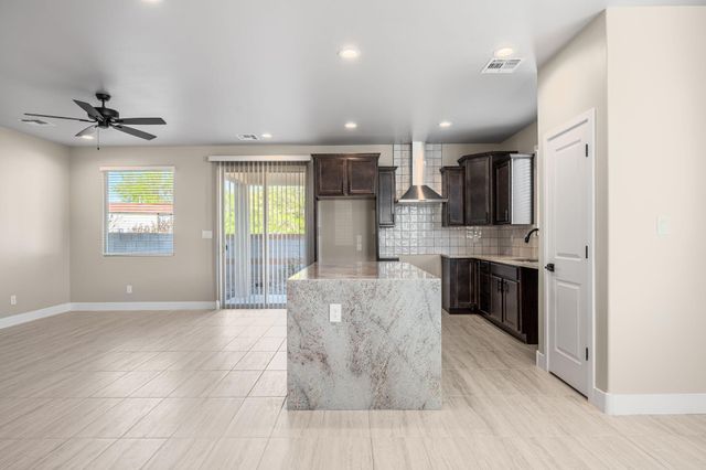 4404 Wymont Circle NE, Albuquerque, NM 87109