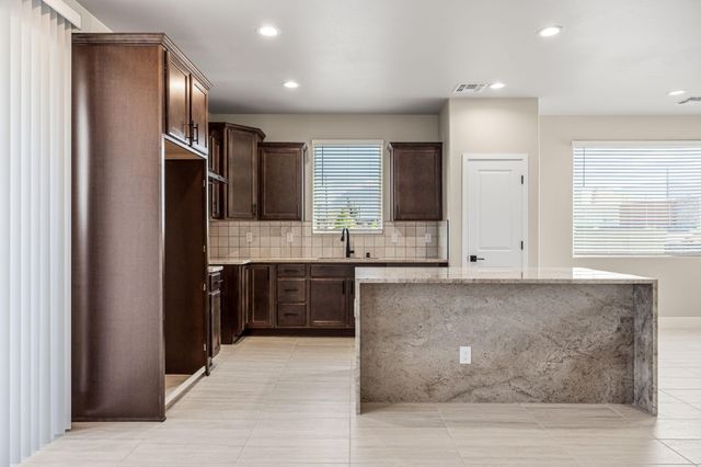 4404 Wymont Circle NE, Albuquerque, NM 87109