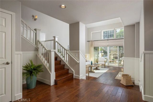 513 Pierside Circle, Huntington Beach, CA 92648