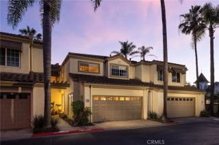 513 Pierside Circle, Huntington Beach, CA 92648