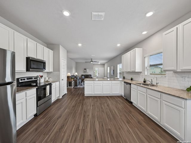 304 Saddle Dawn, Cibolo, TX 78108