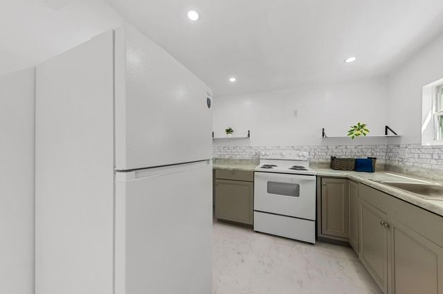 710 N H Street, Lake Worth Beach, FL 33460