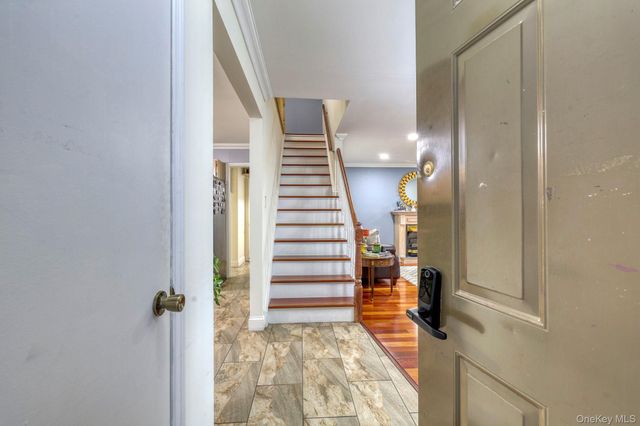 86 Albert Court, Monroe, NY 10950