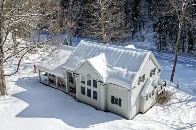 300 Route 121, Grafton, VT 05146