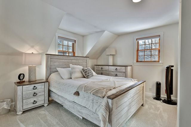 300 Route 121, Grafton, VT 05146