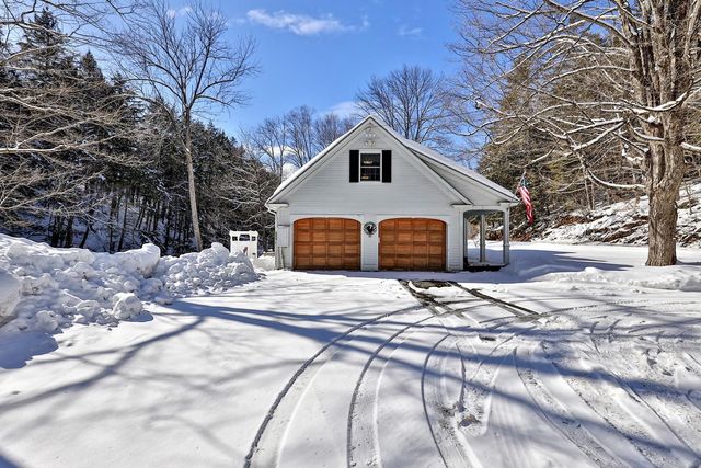 300 Route 121, Grafton, VT 05146