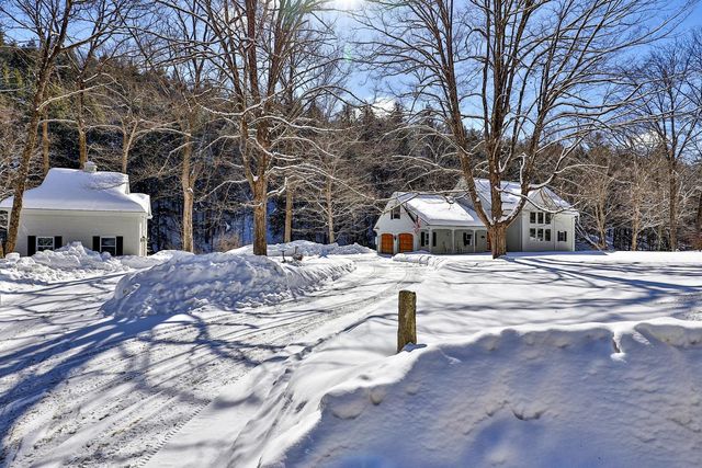 300 Route 121, Grafton, VT 05146