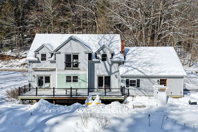 300 Route 121, Grafton, VT 05146