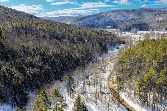 300 Route 121, Grafton, VT 05146