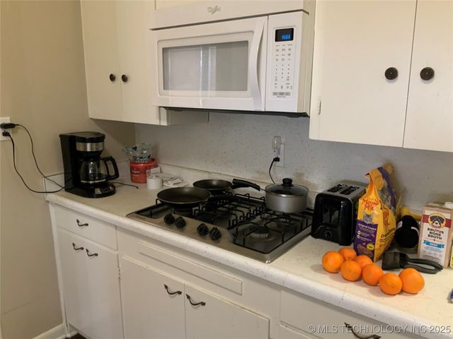 56 N Xanthus Avenue, Tulsa, OK 74110