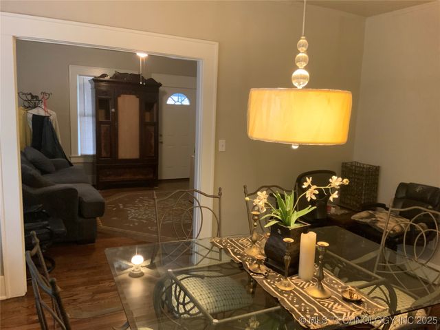 56 N Xanthus Avenue, Tulsa, OK 74110