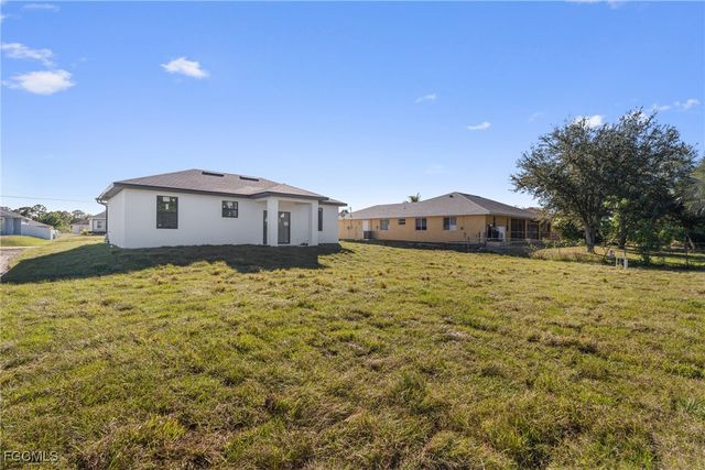 3408 20th ST SW, Lehigh Acres, FL 33976