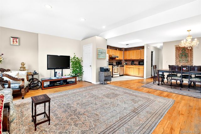 119-23 7th Avenue, College Point, NY 11356