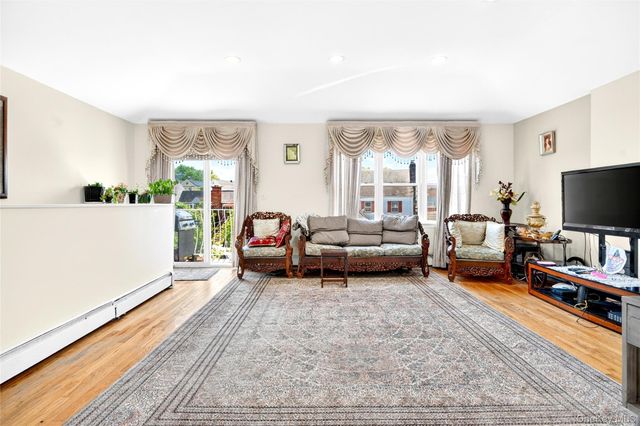 119-23 7th Avenue, College Point, NY 11356
