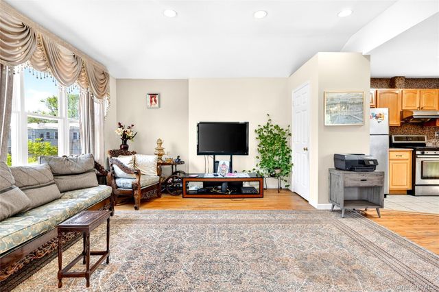 119-23 7th Avenue, College Point, NY 11356