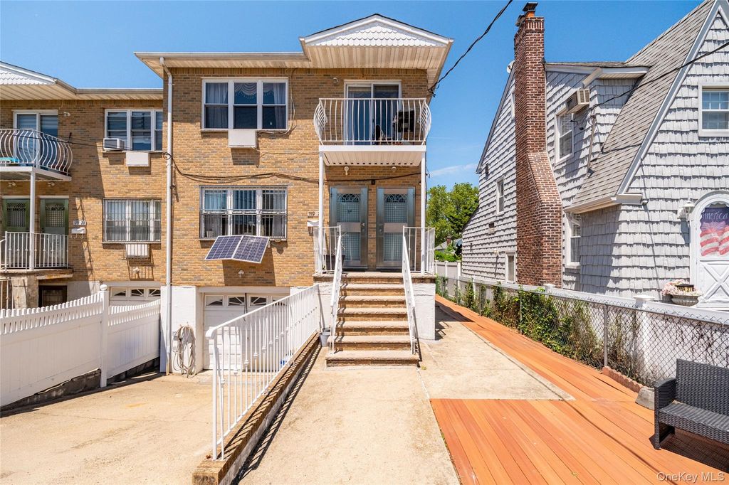 119-23 7th Avenue, College Point, NY 11356