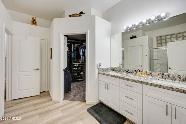 17929 W BUENA VISTA Drive, Surprise, AZ 85374