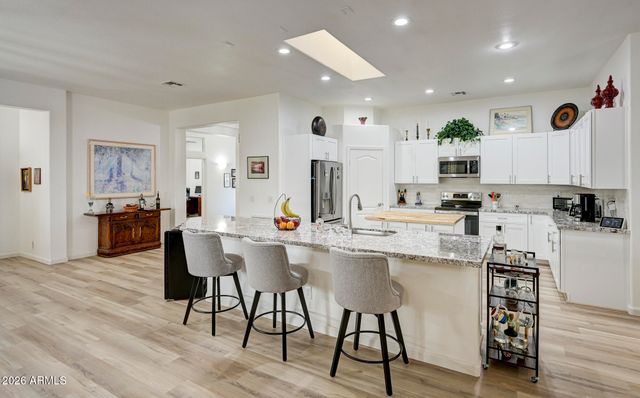 17929 W BUENA VISTA Drive, Surprise, AZ 85374