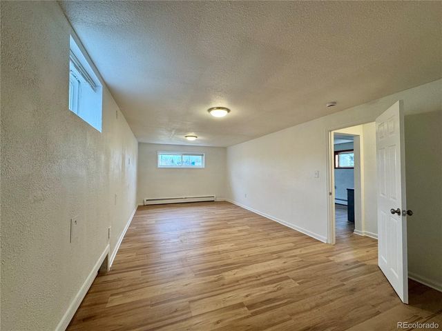 7375 W 3rd Avenue, Lakewood, CO 80226