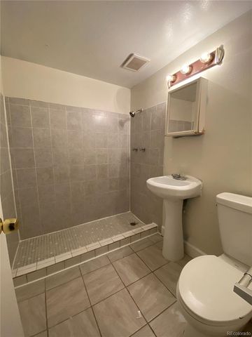 7375 W 3rd Avenue, Lakewood, CO 80226