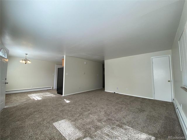 7375 W 3rd Avenue, Lakewood, CO 80226