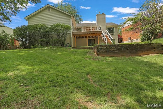 876 Sugar Hill Drive, Manchester, MO 63021