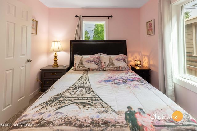 799 8th Avenue, Fairbanks, AK 99701