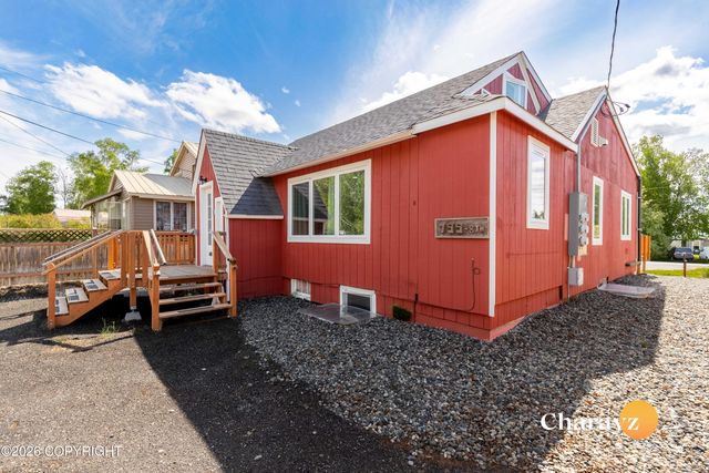 799 8th Avenue, Fairbanks, AK 99701