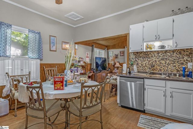 68 Hutchins Street, Greenville, SC 29605
