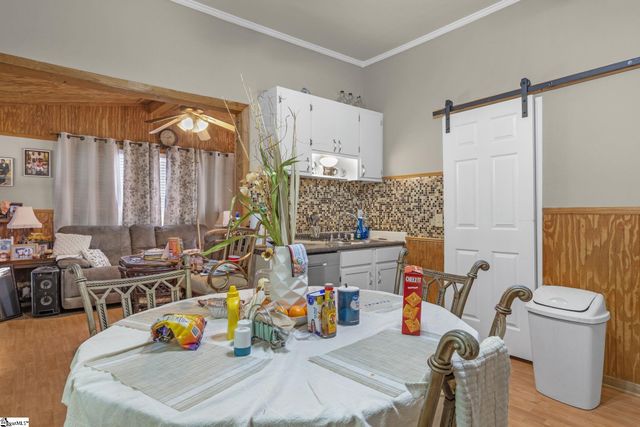 68 Hutchins Street, Greenville, SC 29605