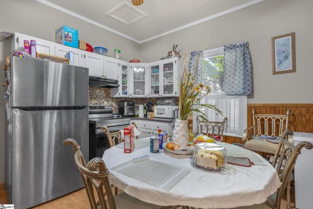 68 Hutchins Street, Greenville, SC 29605