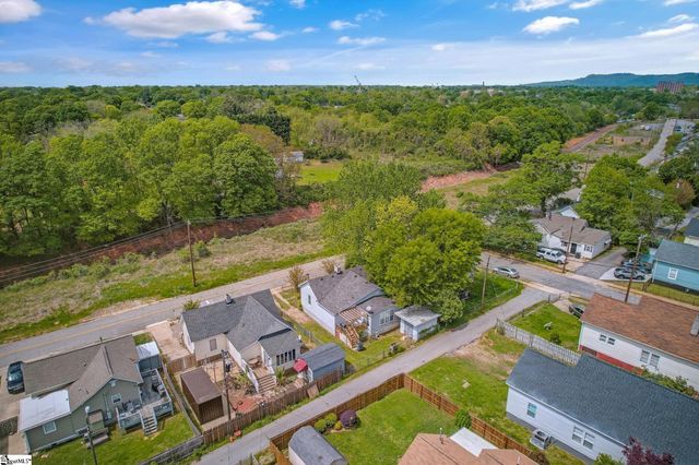 68 Hutchins Street, Greenville, SC 29605