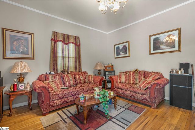 68 Hutchins Street, Greenville, SC 29605