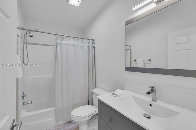 103 Long Key Rd, Key Largo, FL 33037