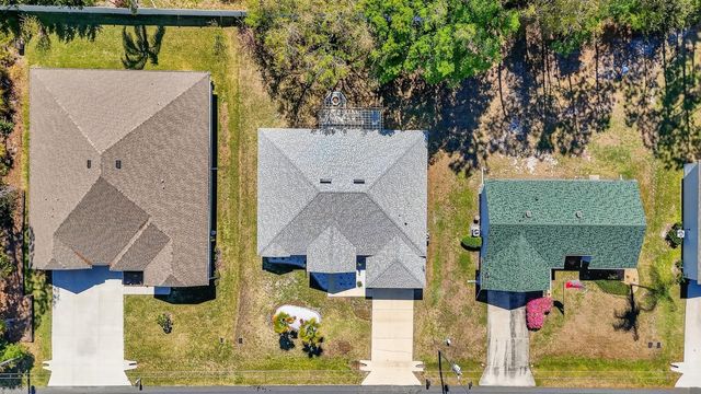 8 Barkley Lane, Palm Coast, FL 32137