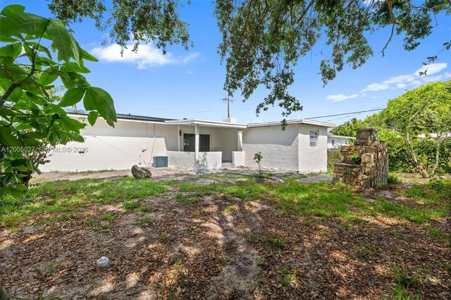 17501 NW 41st Avenue, Miami Gardens, FL 33055