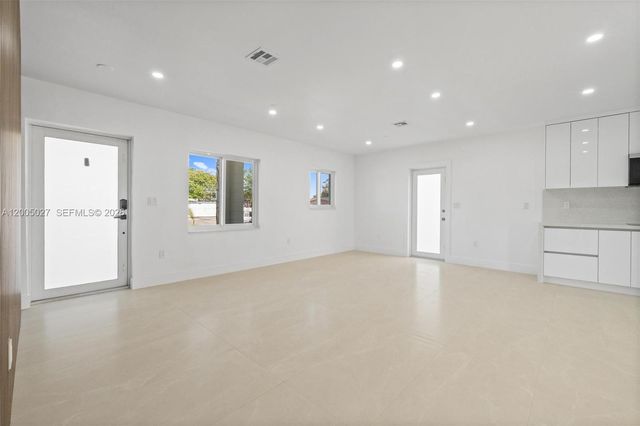 17501 NW 41st Avenue, Miami Gardens, FL 33055