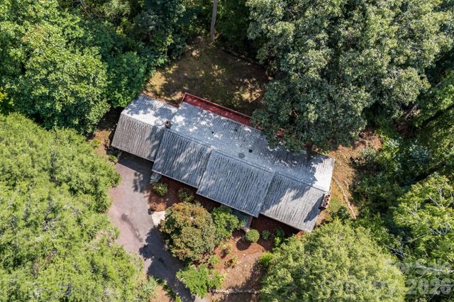 165 Cherokee Road, Asheville, NC 28804