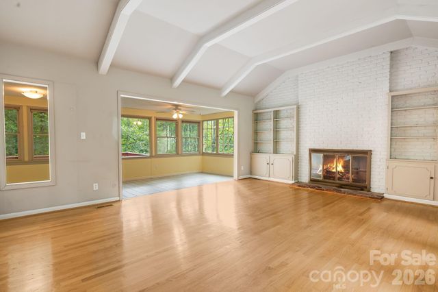 165 Cherokee Road, Asheville, NC 28804