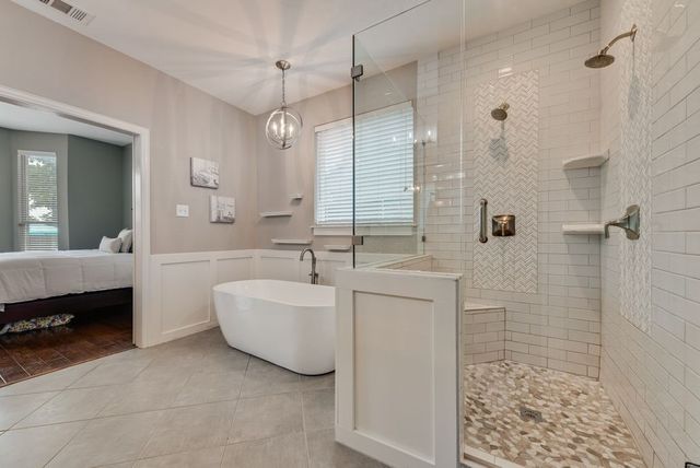 5724 Almond Lane, Fort Worth, TX 76244